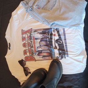 Prettylittlething graphic tee